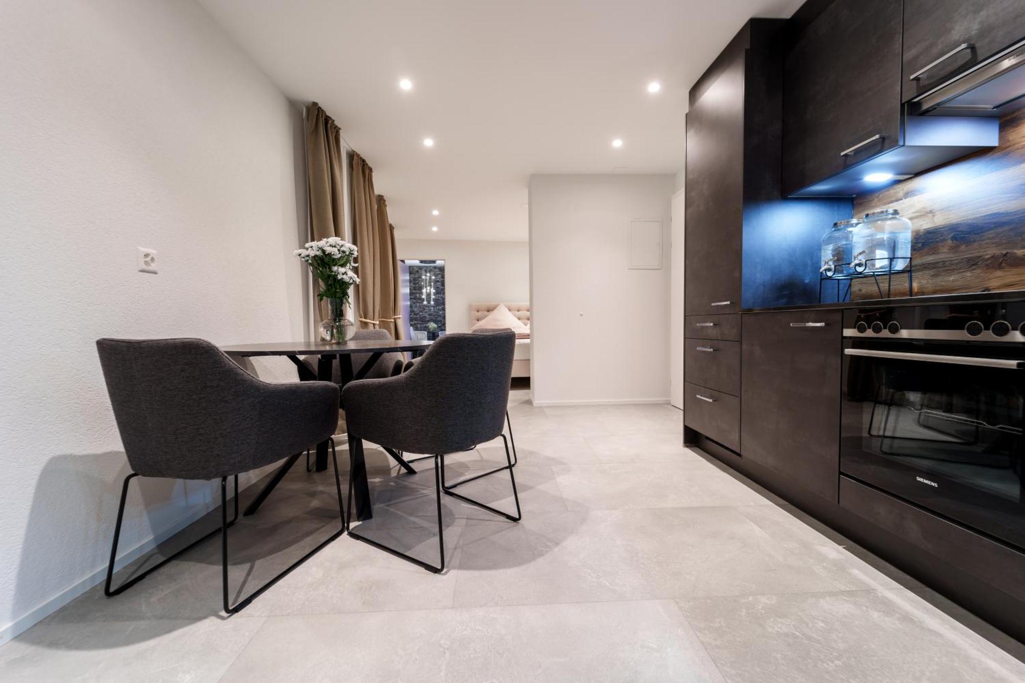 Apartment Privat-spa Mit Whirlpool Und Sauna Fuer 5 Personen! *