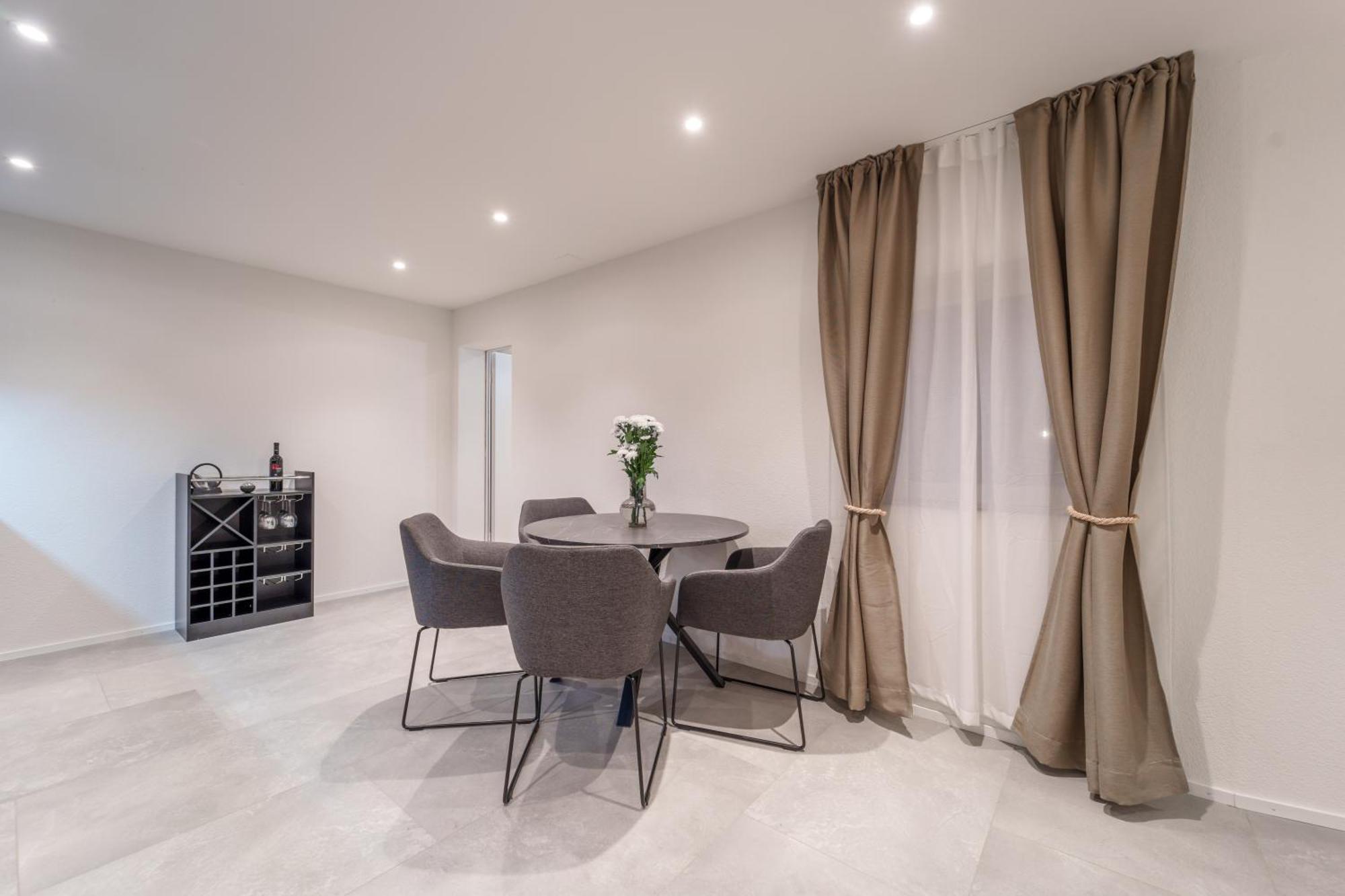Apartment Privat-spa Mit Whirlpool Und Sauna Fuer 5 Personen!