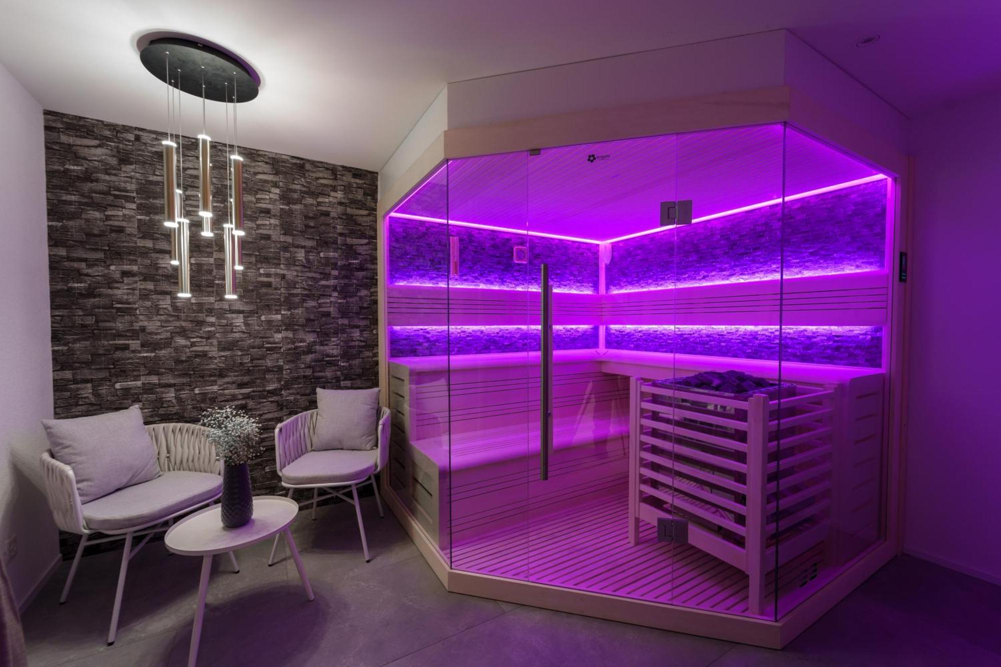 Apartment Privat-spa Mit Whirlpool Und Sauna Fuer 5 Personen!